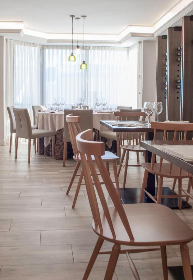 Hostal Concepcion La Mata  Ngoại thất bức ảnh